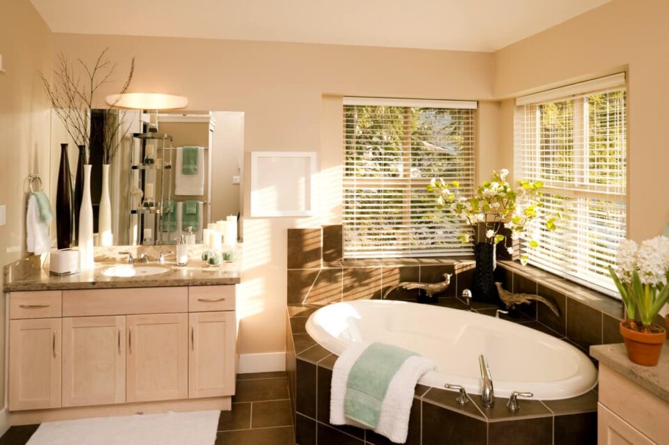 Bathroom Blinds and Shades in Tucson, AZ